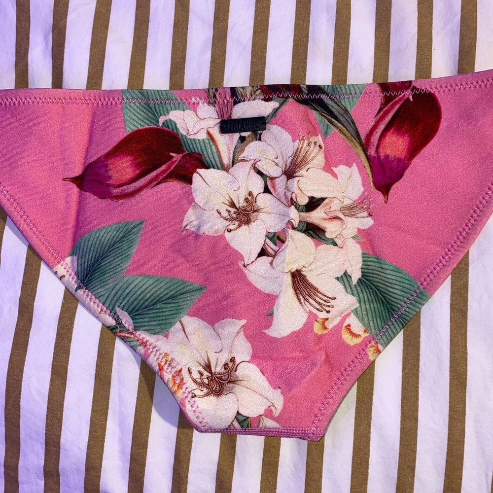 TRIANGL Swim Bottoms flower print